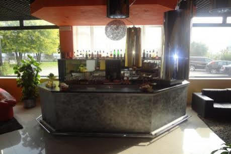 Hotel La Rocca Nogarole Rocca Buitenkant foto